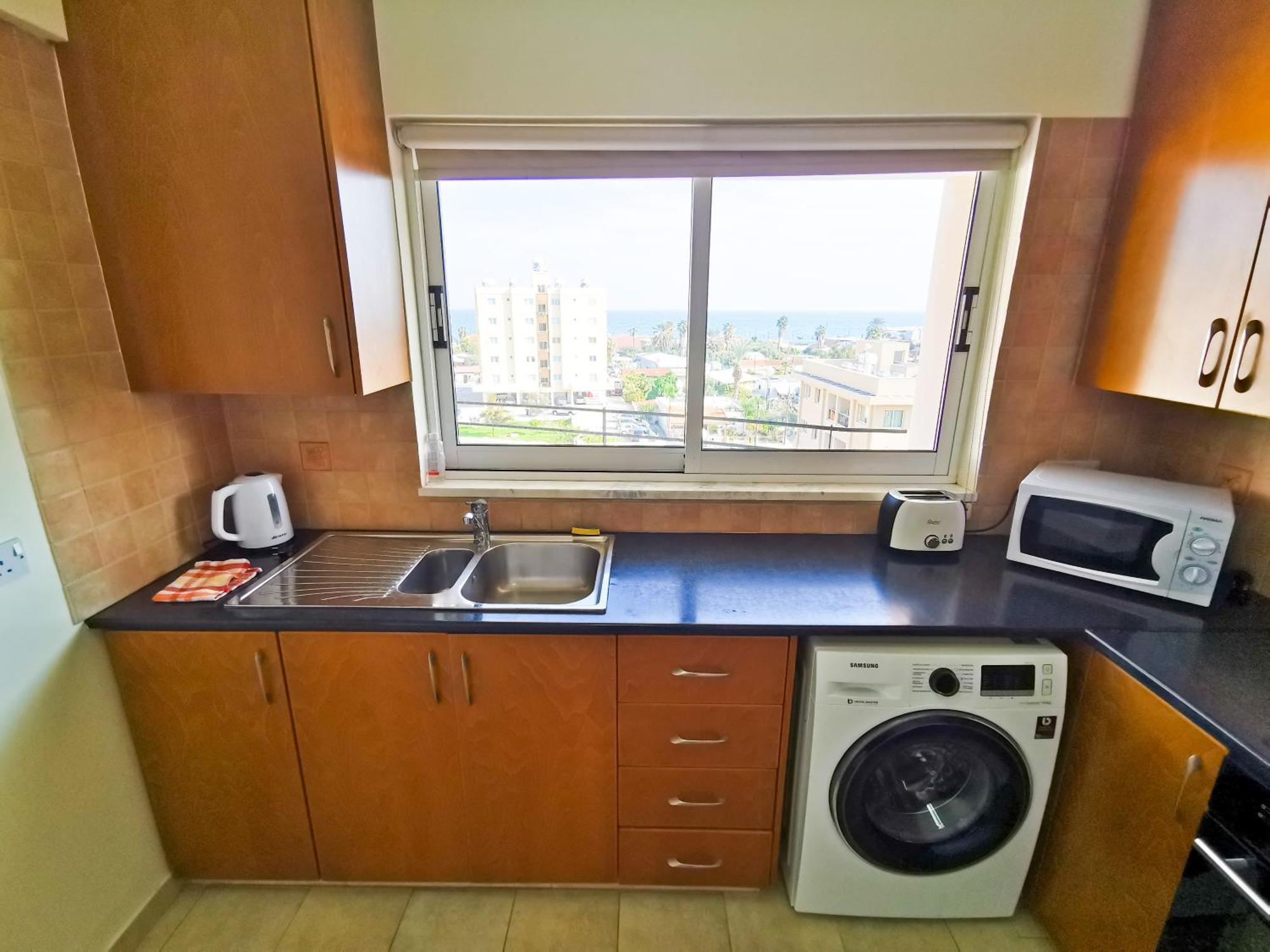 License To Chill Apartment لارنكا المظهر الخارجي الصورة