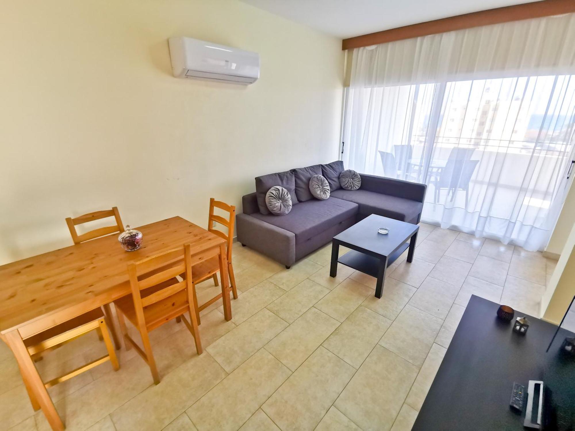 License To Chill Apartment لارنكا المظهر الخارجي الصورة